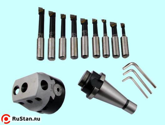 Головка расточная d 50мм, D расточки 10-125мм, хв-к 7:24-30NT (ГОСТ 25827 исп. 1) без ЧПУ, с к-том резцов Т15К6 из 9шт. фото №1