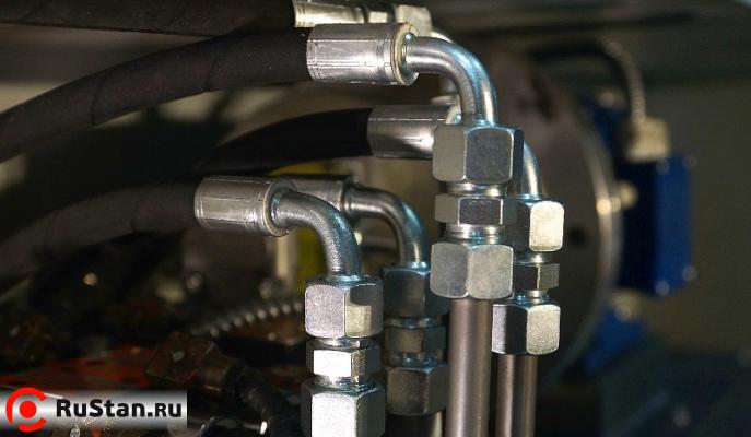 Гидравлические гильотинные ножницы НГ3419 (6,3х3200 мм) фото №8 Гидравлические гильотинные ножницы НГ3419 (6,3х3200 мм) фото №8