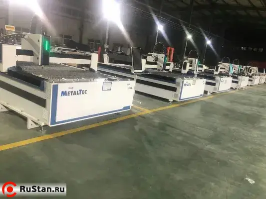 Оптоволоконный лазерный станок для резки металла 1530S (3000W Raycus) фото №13 1530S (3000W Raycus) фото №13