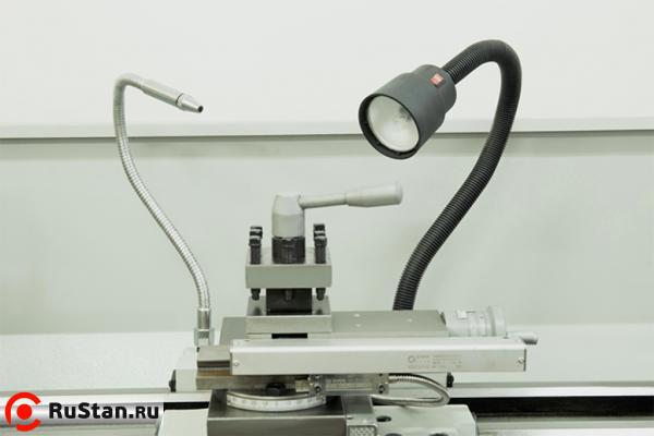 В стандартную комплектацию входят: система подачи СОЖ и станочный светильник местного освещения. фото №3 METAL MASTER X3270 фото №3