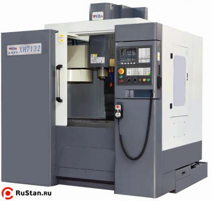 3-х координатный фрезерный центр XH7132 с ЧПУ Fanuc фото №1
